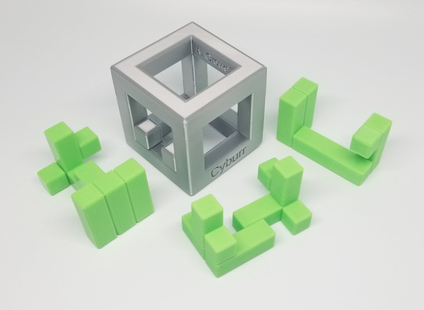 Chamburr and Cyburr - Turning Interlocking Cubes co-designed by Christoph Lohe and Andrew Crowell