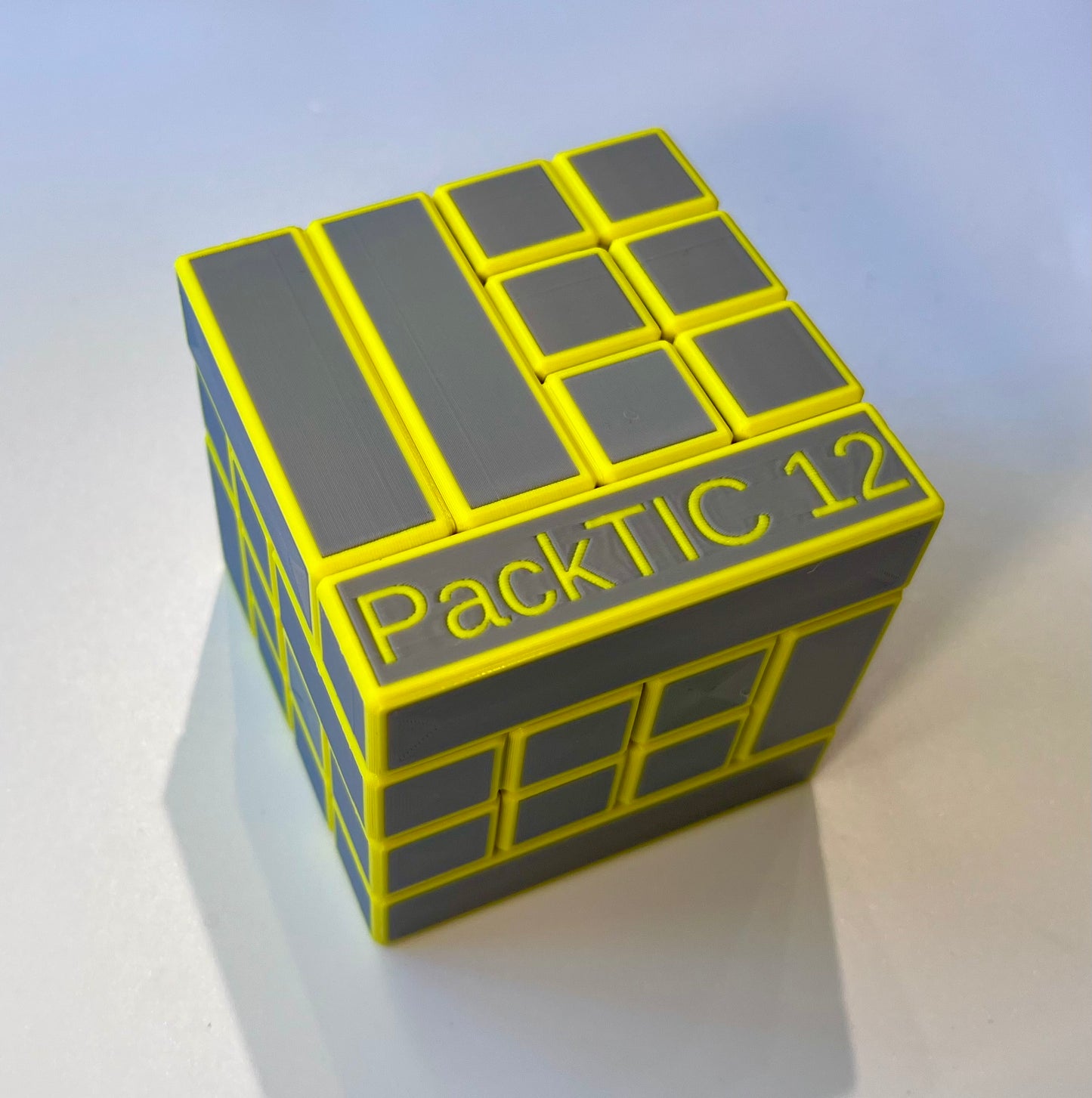 PackTIC 12 - 3D Premium Multi-Color Cube Puzzle