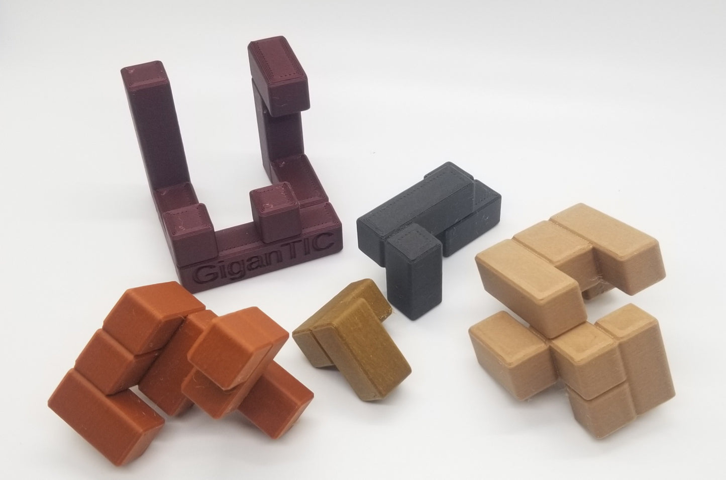 GiganTIC - 3D Printed Wood Filament Puzzle
